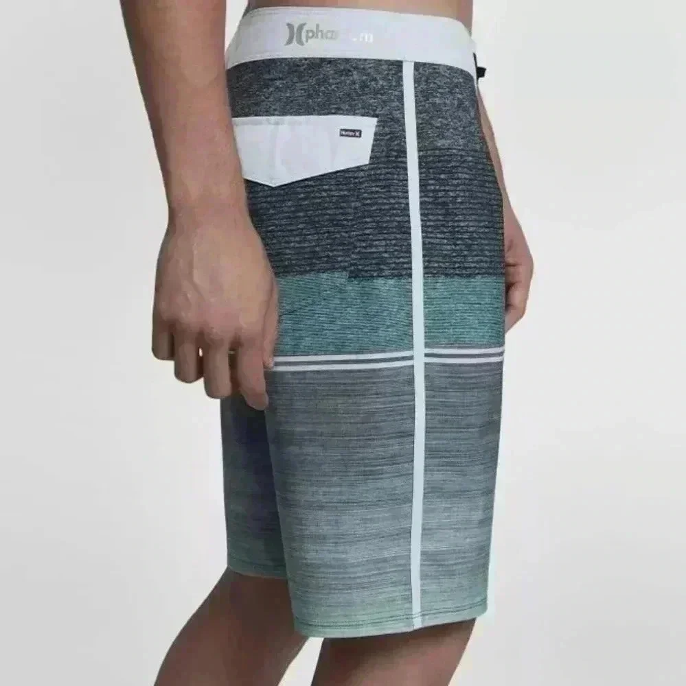 Men's Hurley Phantom Cove board shorts size 36. - Picture 8 of 10